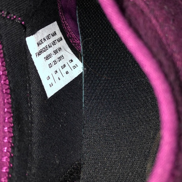 Nike’s - Picture 2 of 6